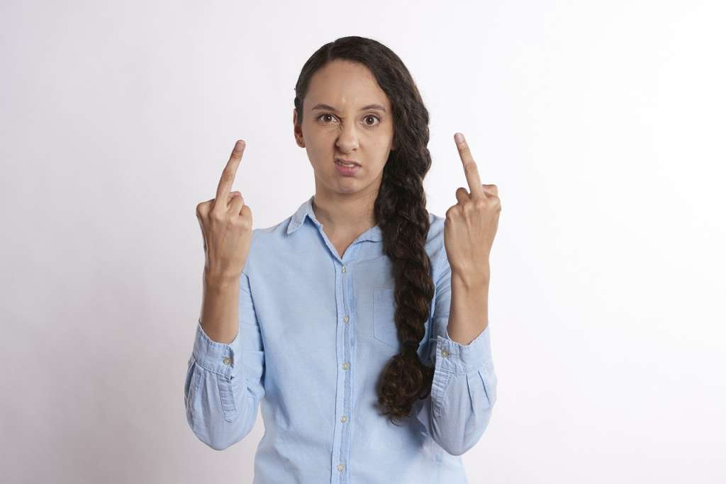 How to deal with a nasty cursing customer